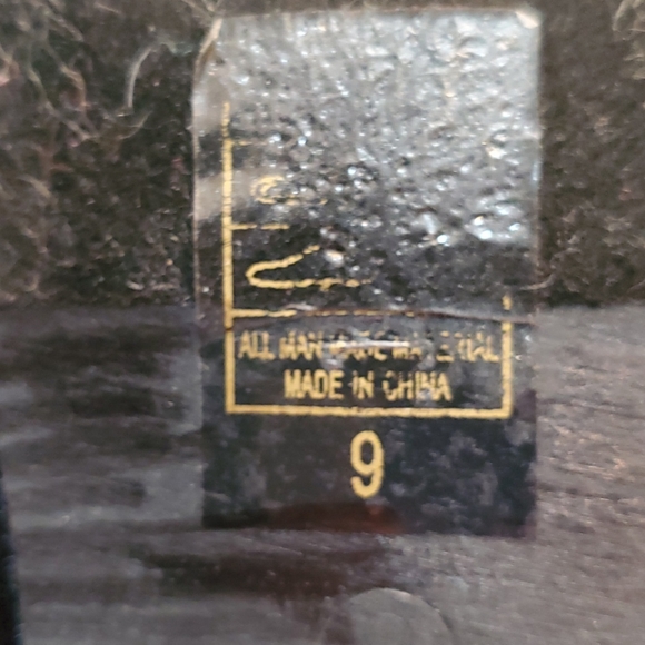 Yoki gator black suede - Picture 7 of 8